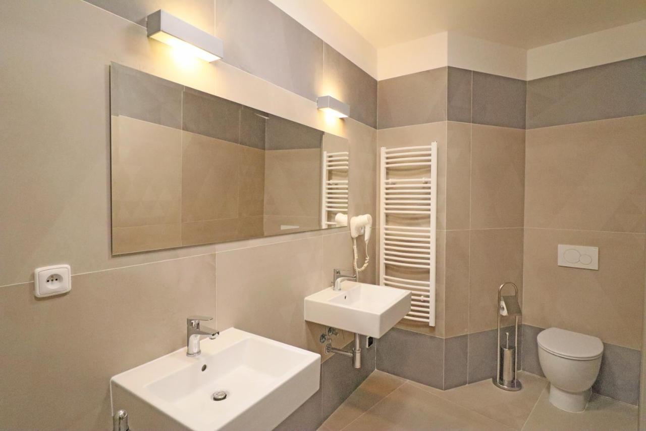 Vincanto Rooms Old Town Praha Bagian luar foto
