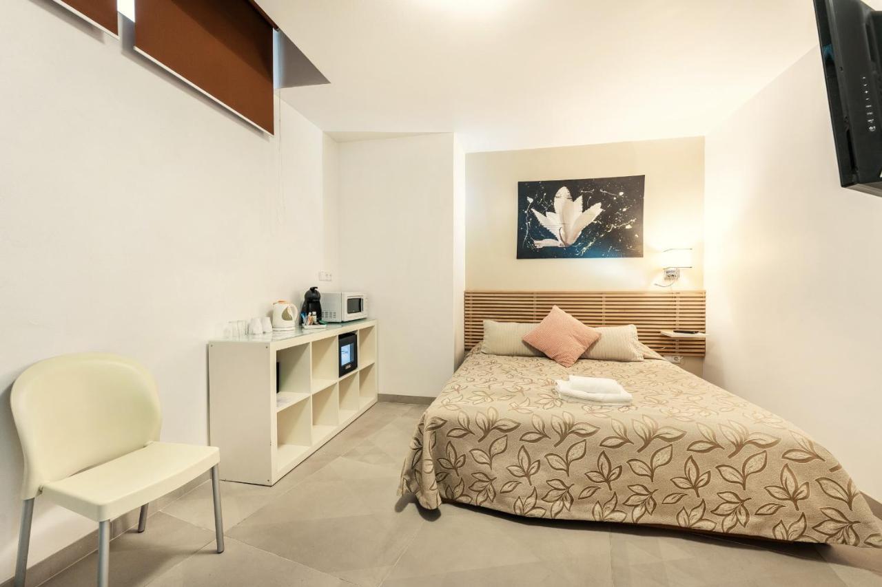 Vincanto Rooms Old Town Praha Bagian luar foto